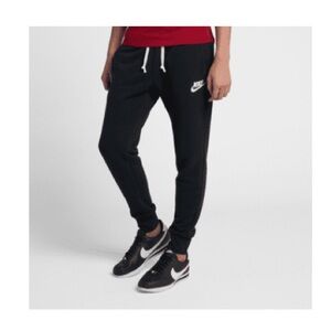 Nike Black Tapered Sweatpants with Drawstring Waistband